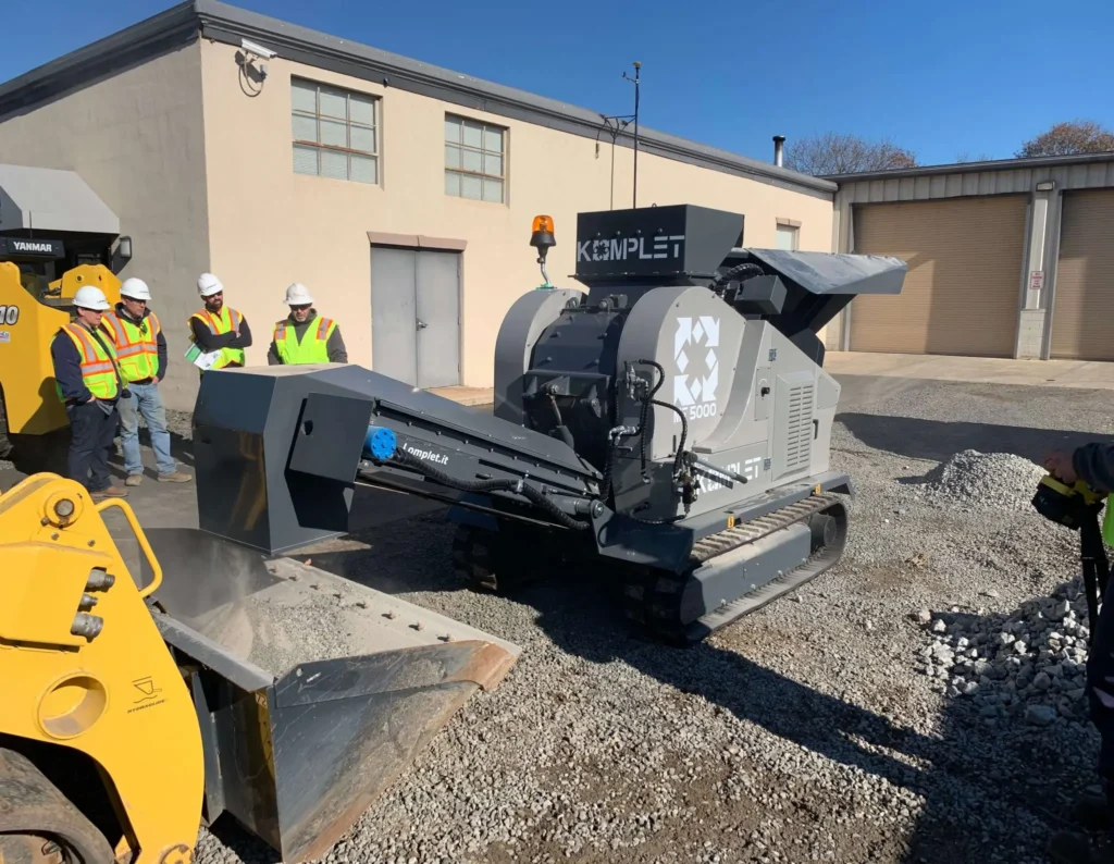 komplet-mill-track-5000-demo-komplet-north-america-2048x1587.jpg (1)